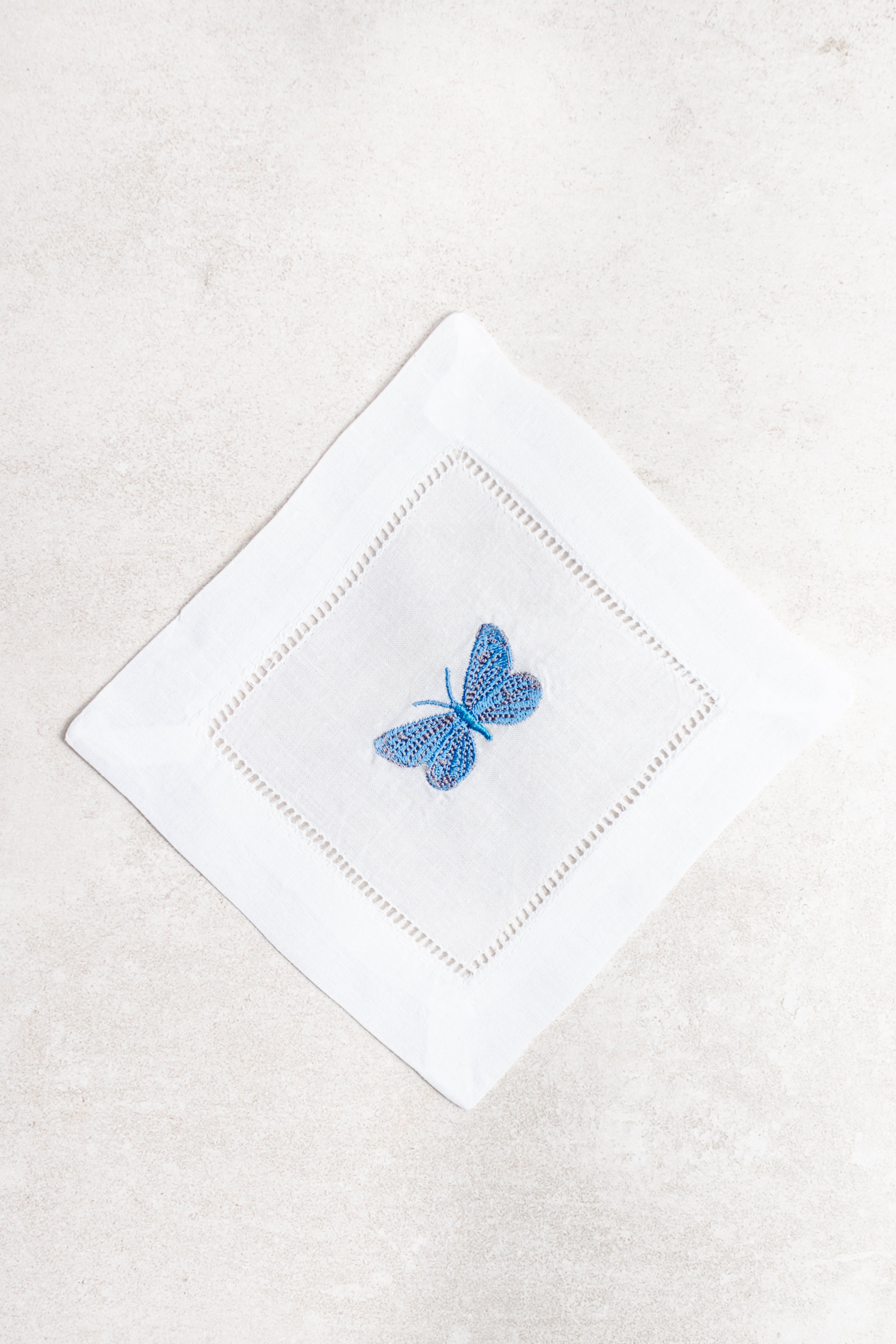 Detalle para invitadas- Set de 4 cocteleras