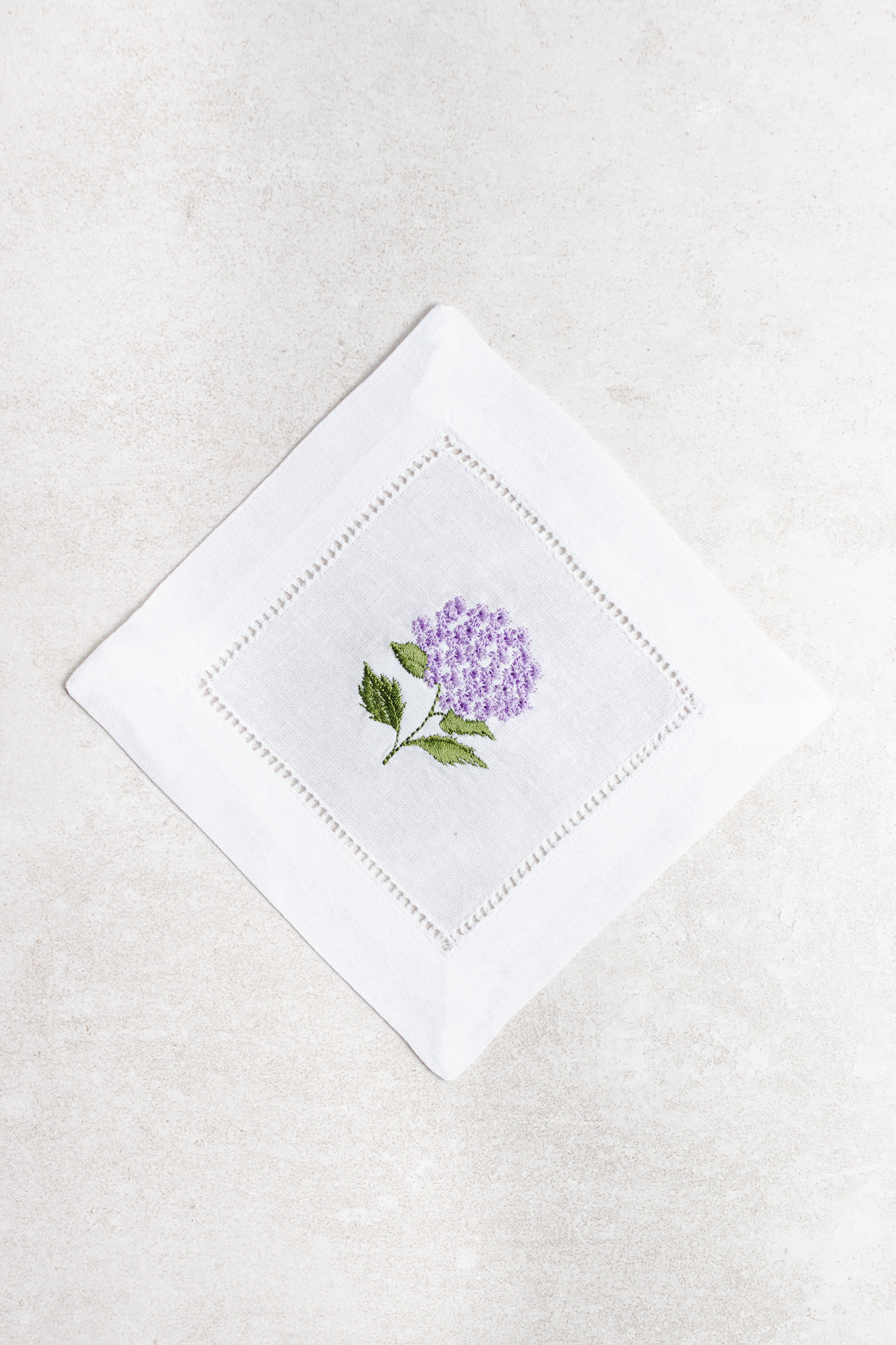 Detalle para invitadas- Set de 4 cocteleras