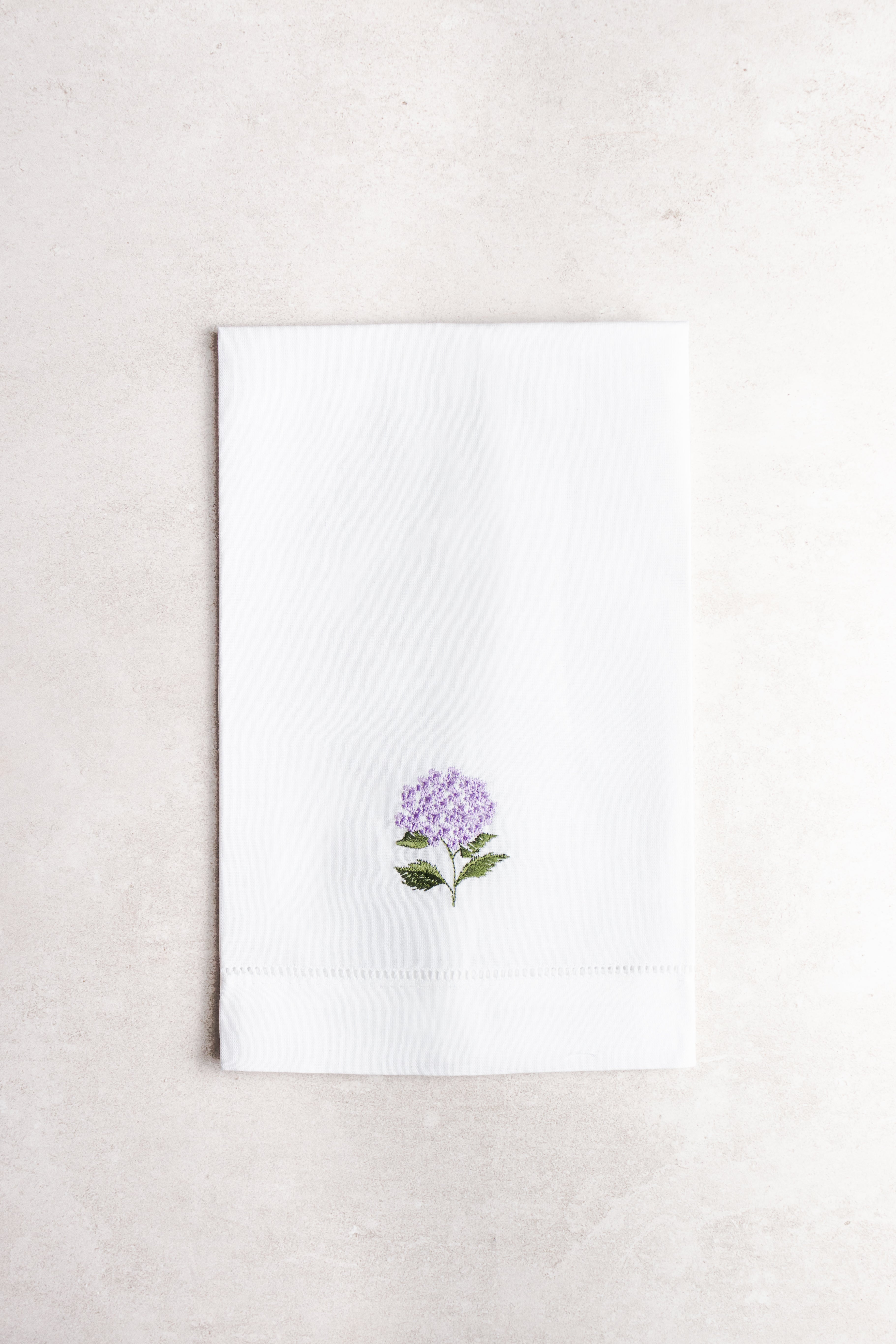 Detalle para invitadas- Toalla Bordada