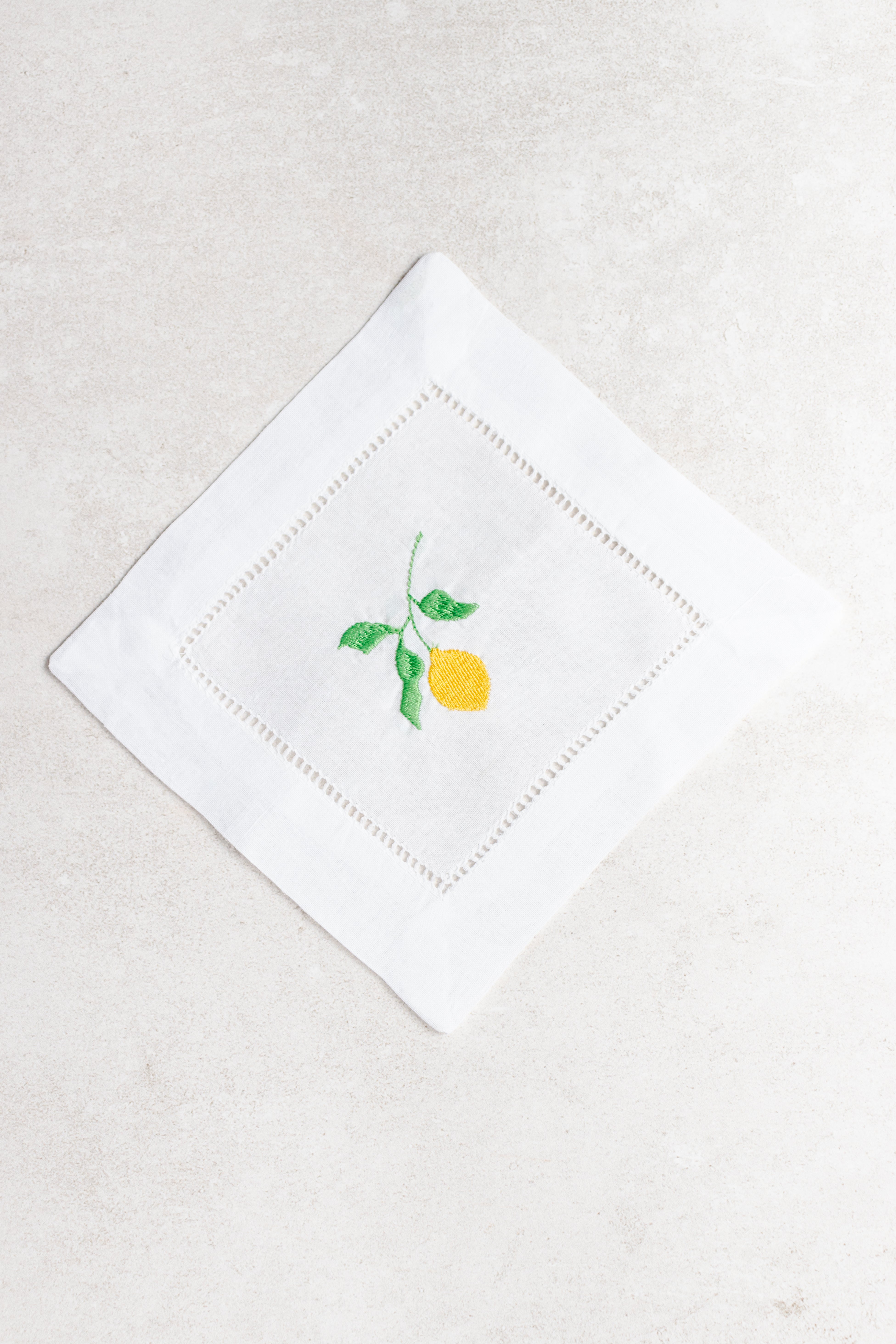 Detalle para invitadas- Set de 4 cocteleras