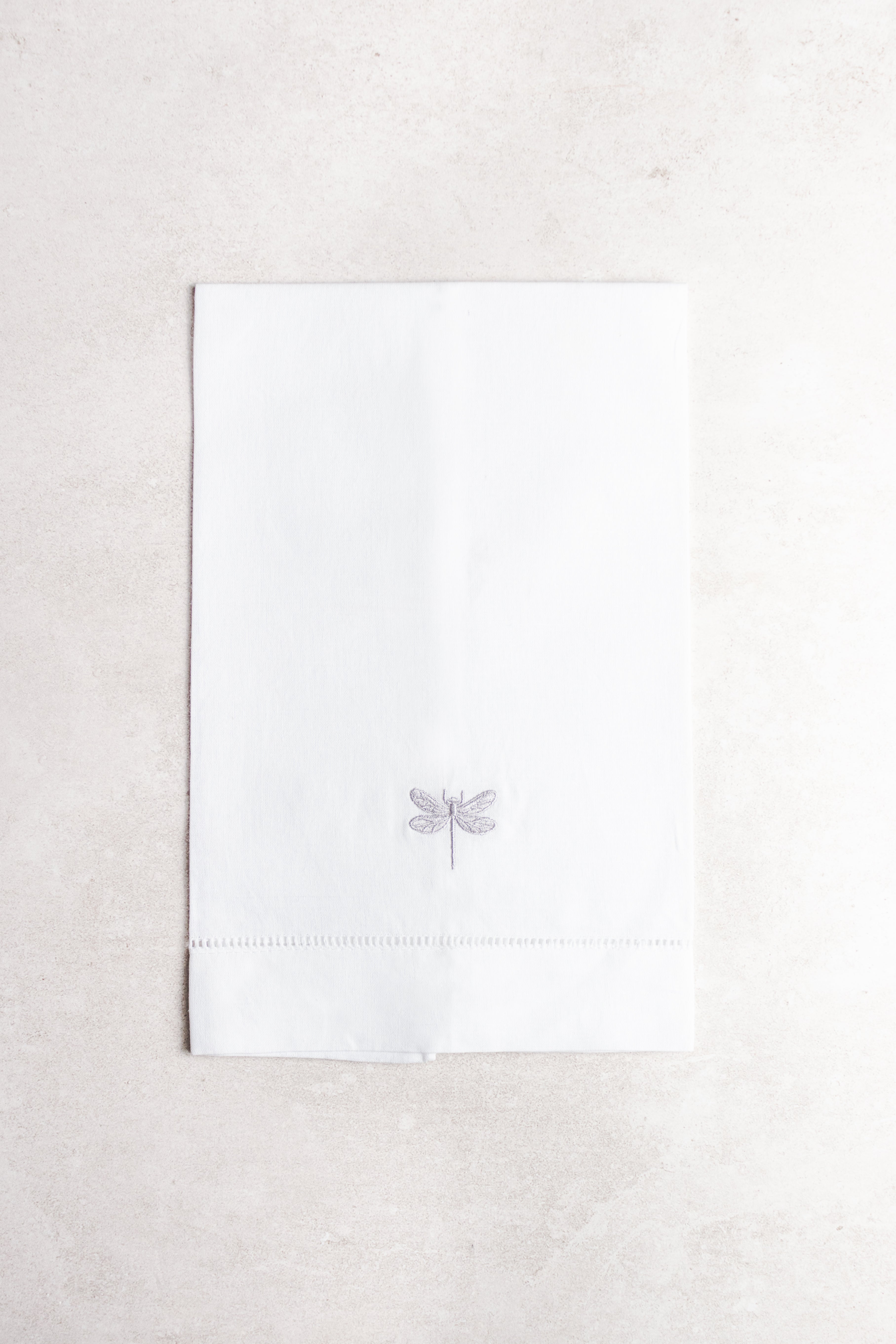 Detalle para invitadas- Toalla Bordada